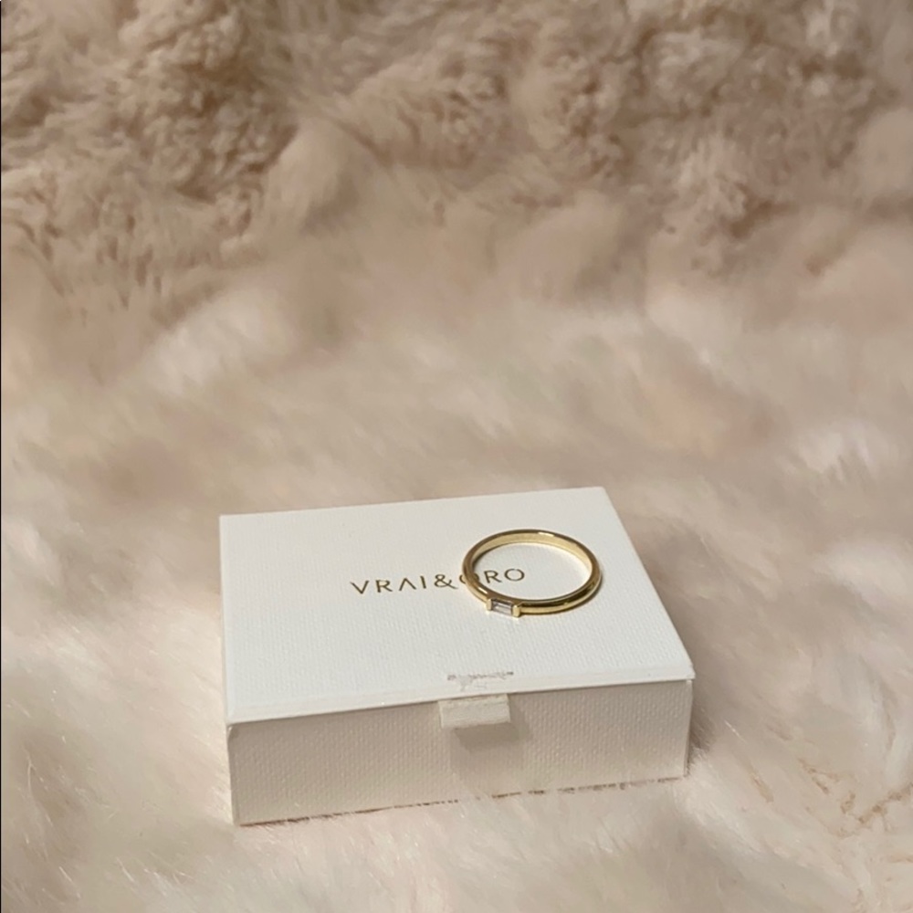 Vrai & Oro Baguette Diamond Ring